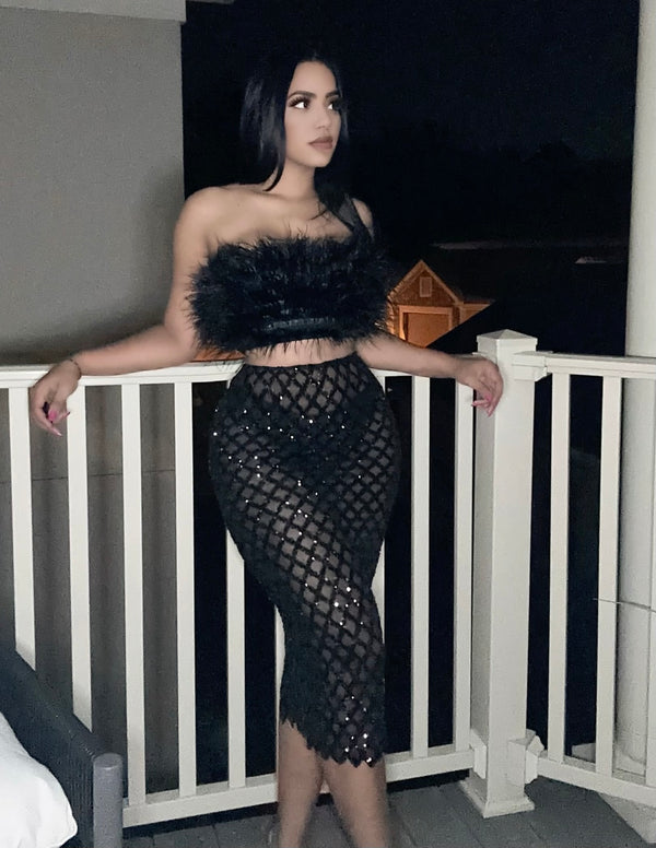 Bely Feather Bandage Top&Sequins Long Skirt