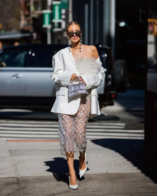 Bely Feather Bandage Top&Sequins Long Skirt